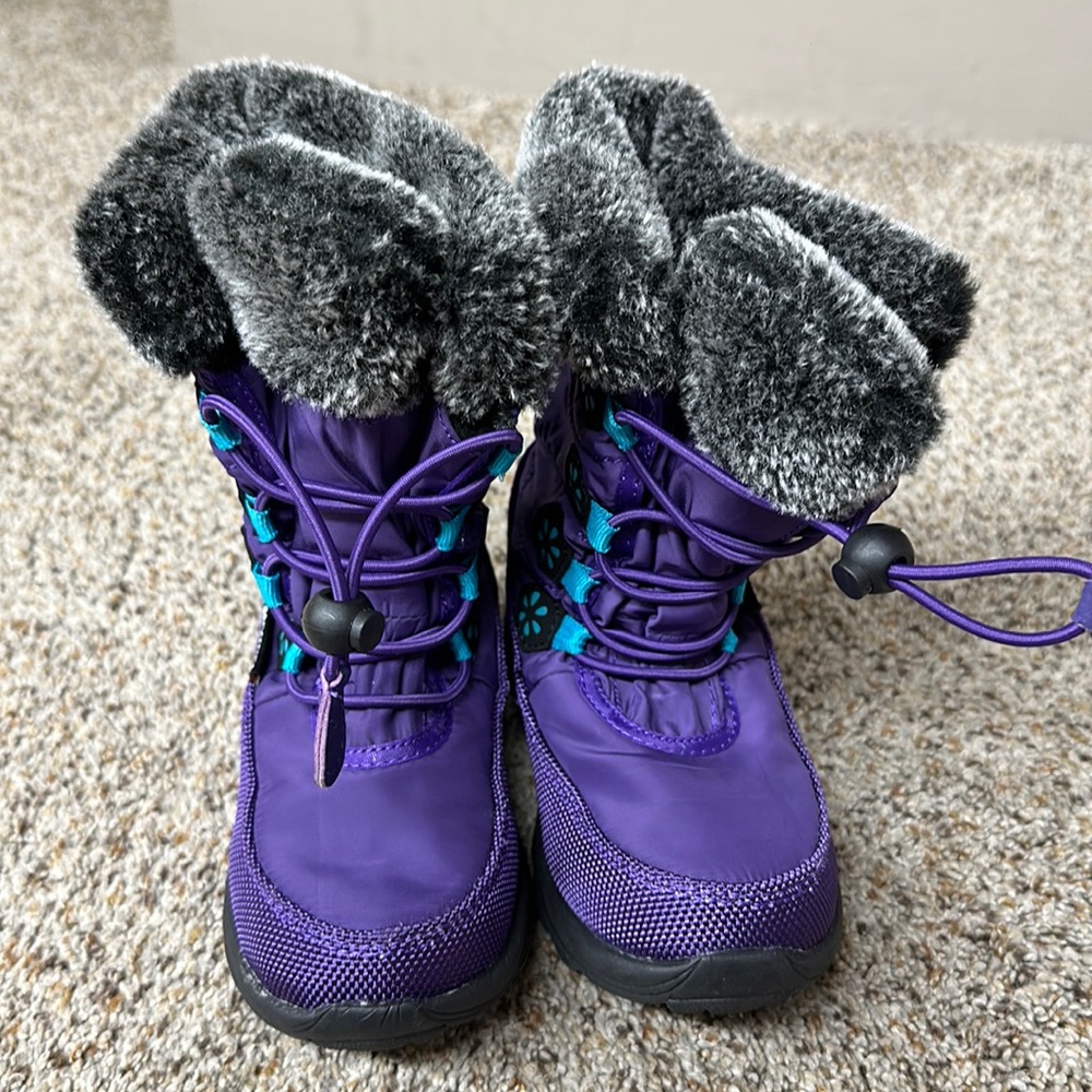 Size 10 snow boots
